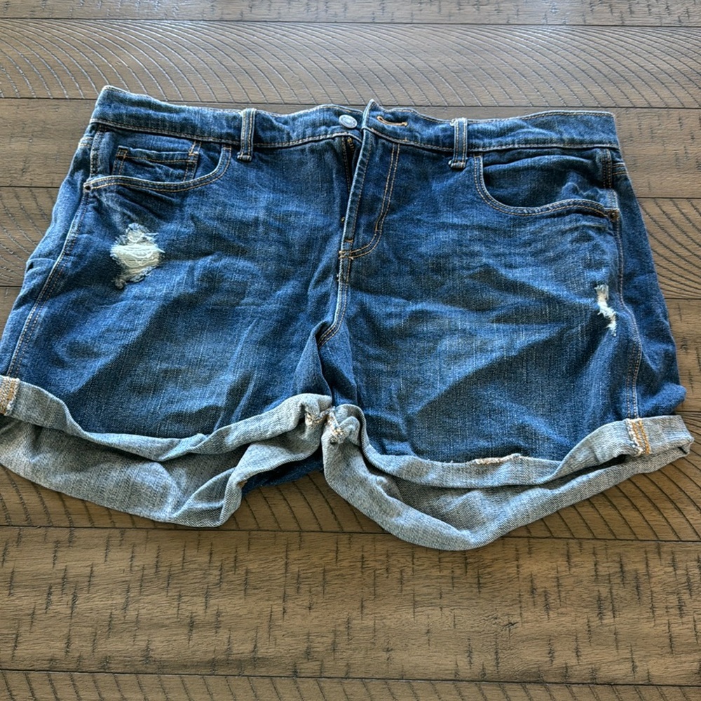 Boyfriend Denim Short